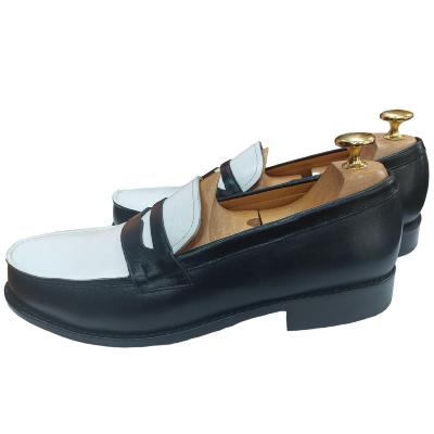 Mocassin cuir bout rond noir et blanc : College