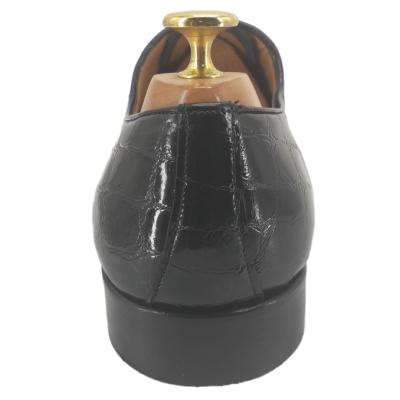 Chaussure richelieu cuir noir verni : Cesare